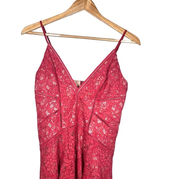 NWT The Jetset Diaries Rava Lace Maxi Dress in Apricot Size Small - Picture 10 of 15